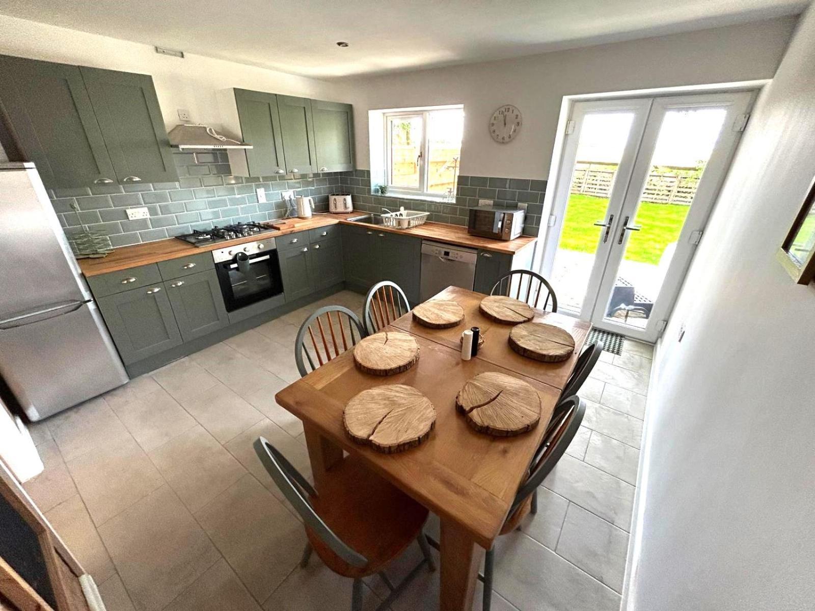 Villa 4 - Squirrels Nest, A Slice Of Norfolk'S Countryside NWI Esterno foto