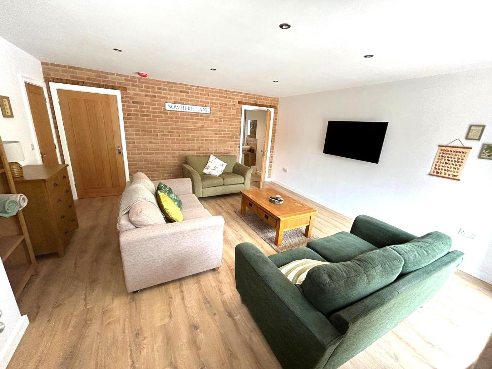 Villa 4 - Squirrels Nest, A Slice Of Norfolk'S Countryside NWI Esterno foto